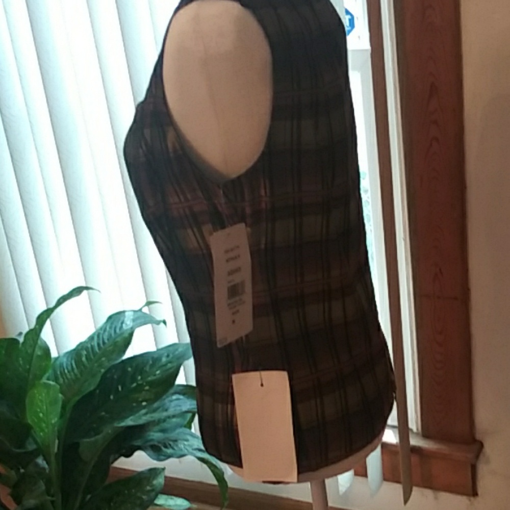 Ladies top - Picture 4 of 6